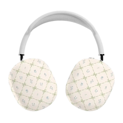 Petit Petals | Dainty Lattice AirPods Max Case